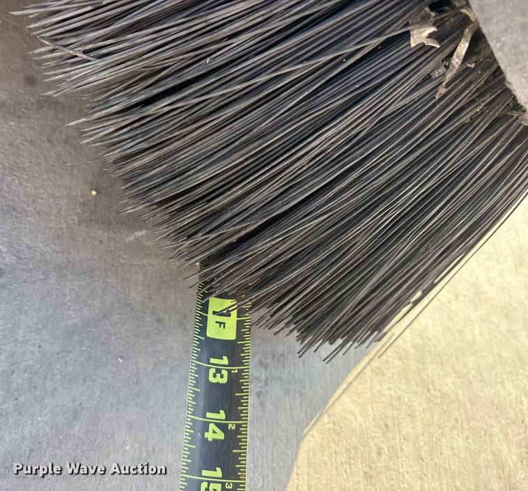 image for item ET7304 Tennant M17 floor scrubber