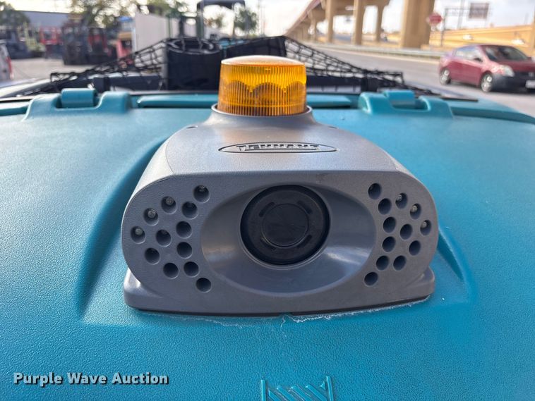 image for item ET7304 Tennant M17 floor scrubber