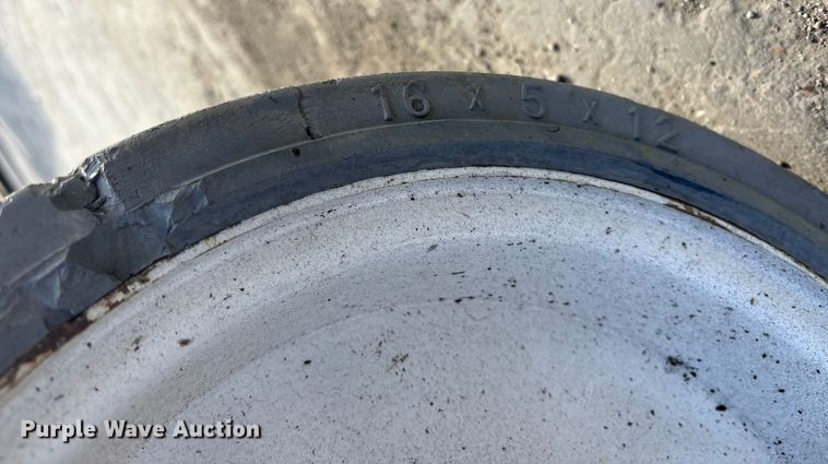 image for item ET7305 2014 Skyjack SJIII 4632 scissor lift