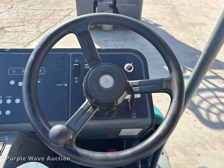 image for item ET7307 Tennant M20 Sweeper-scrubber.