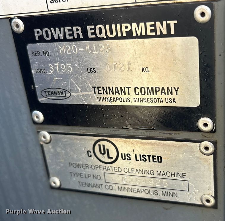 image for item ET7307 Tennant M20 Sweeper-scrubber.