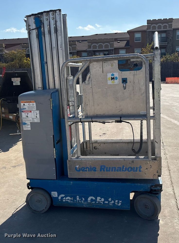 image for item ET7308 2017 Genie GR-20 vertical lift