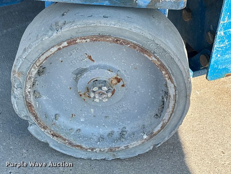 image for item ET7308 2017 Genie GR-20 vertical lift