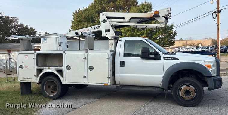 CAMIóN CON CANASTILLA 2016 FORD VERSALIFT