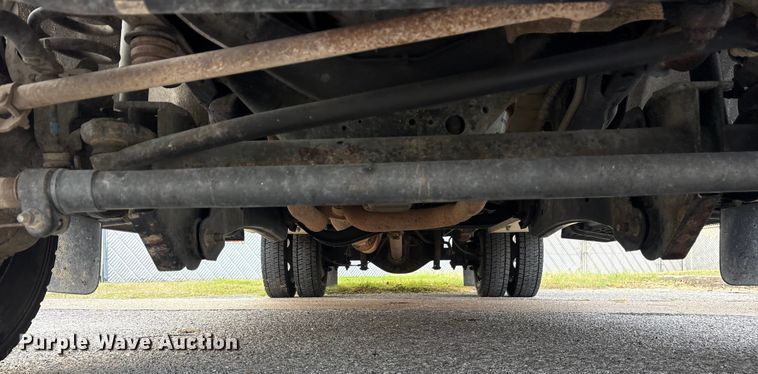 image for item ET7318 2016 Ford F450 Super Duty bucket truck