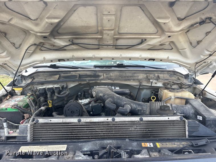 image for item ET7318 2016 Ford F450 Super Duty bucket truck