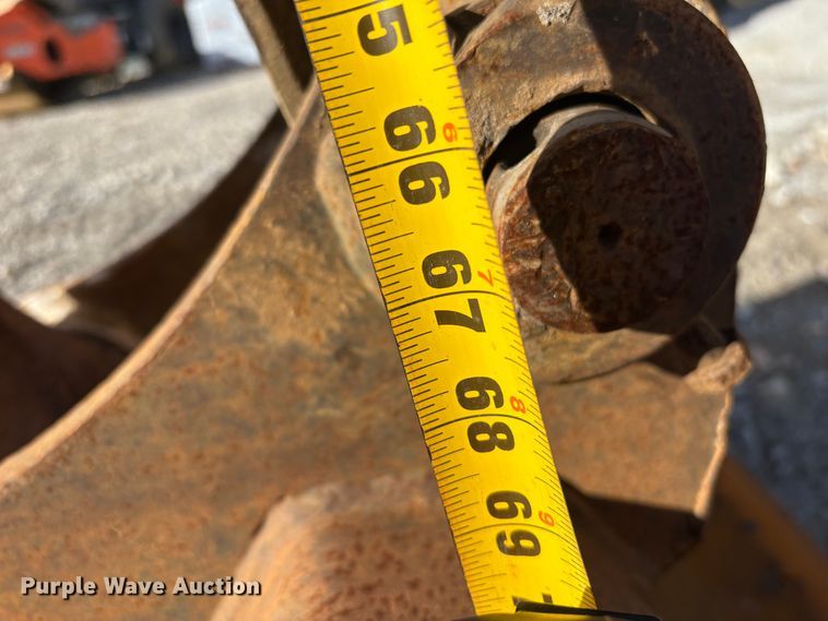 image for item ET8618 2012 Case CX75SR excavator