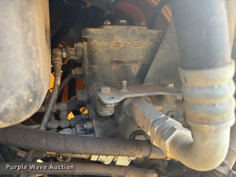 image for item ET8618 2012 Case CX75SR excavator