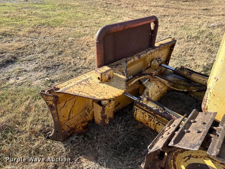 image for item EU5391 John Deere 350-B dozer