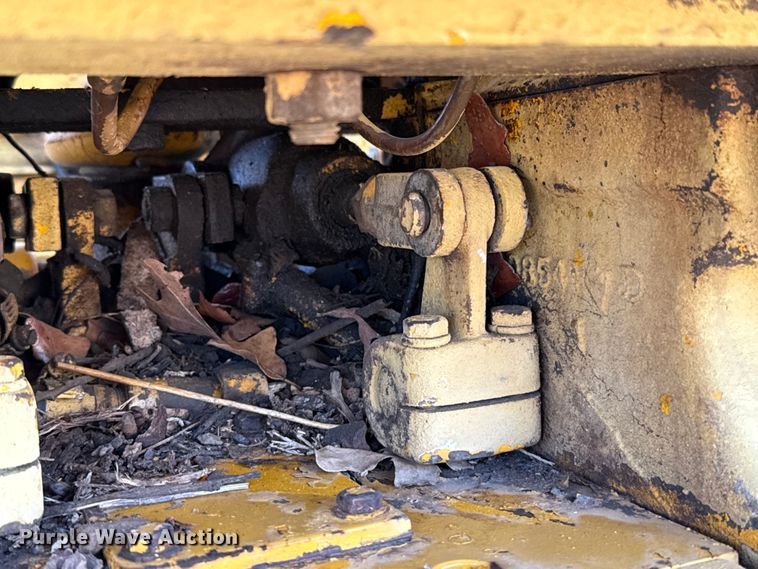 image for item EU5391 John Deere 350-B dozer