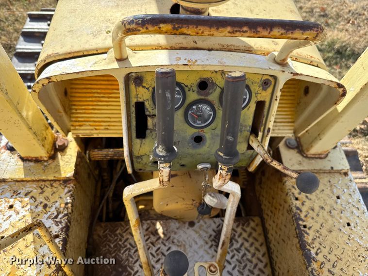 image for item EU5391 John Deere 350-B dozer