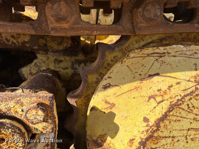 image for item EU5391 John Deere 350-B dozer