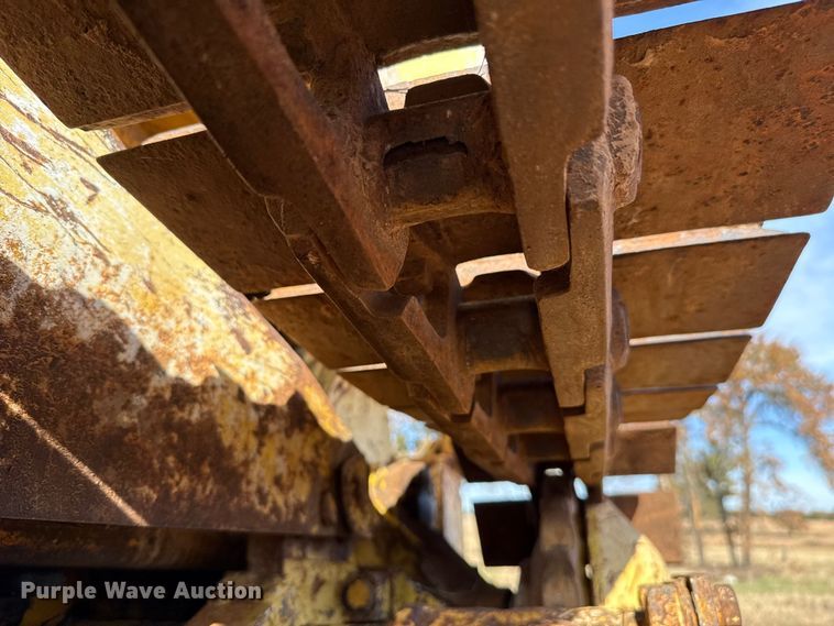 image for item EU5391 John Deere 350-B dozer