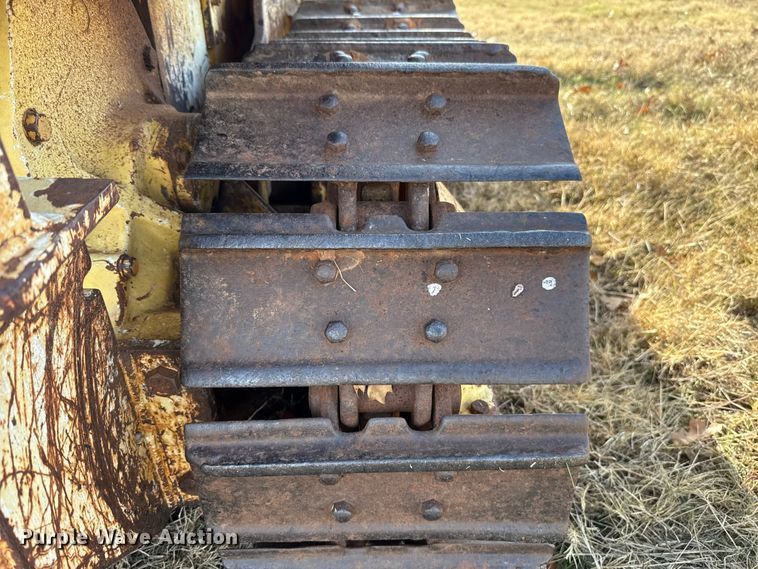 image for item EU5391 John Deere 350-B dozer