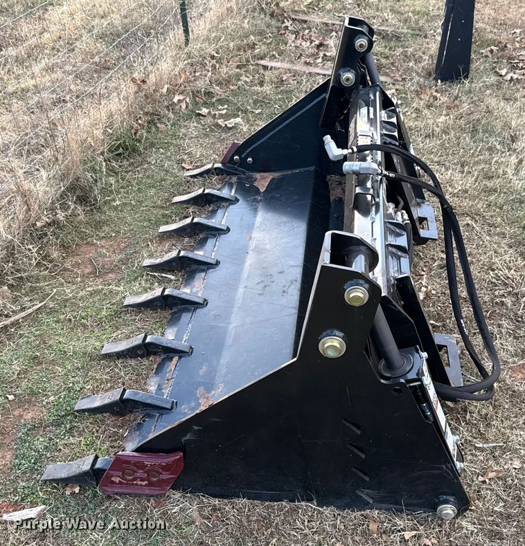 image for item EU5396 Virnig E024144 skid steer bucket