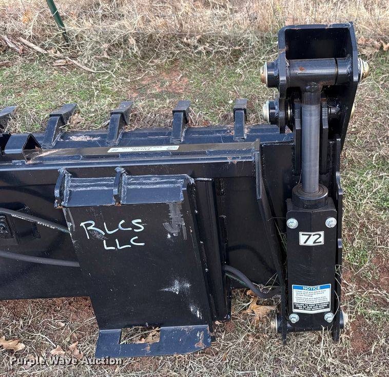 image for item EU5396 Virnig E024144 skid steer bucket