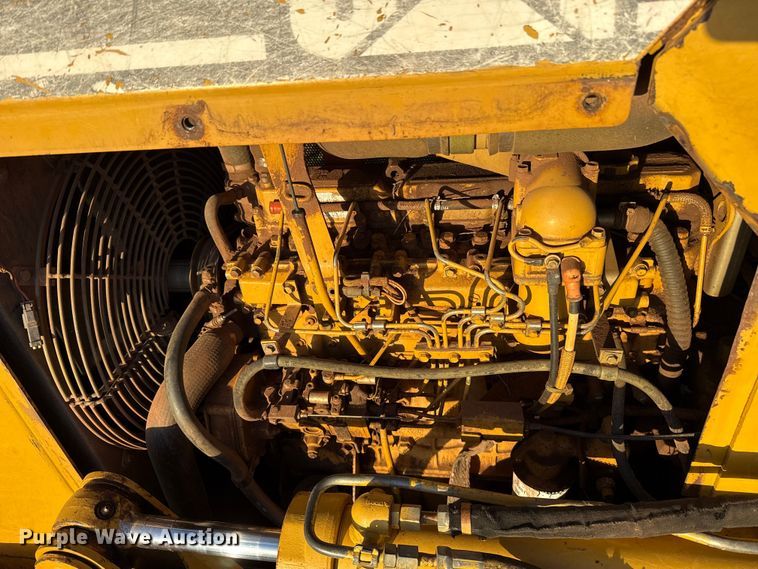 image for item EU5397 2006 Caterpillar D4G XL dozer