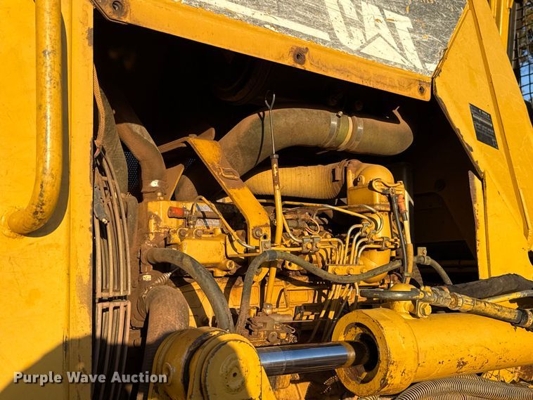 image for item EU5397 2006 Caterpillar D4G XL dozer
