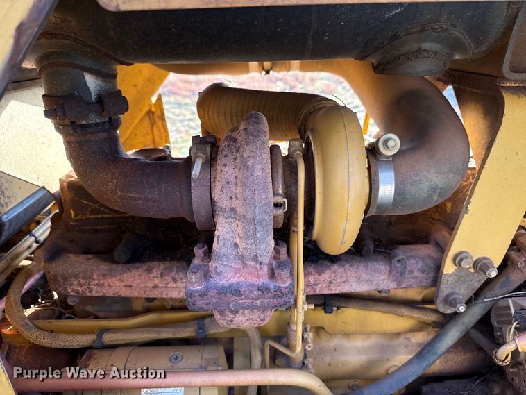 image for item EU5397 2006 Caterpillar D4G XL dozer