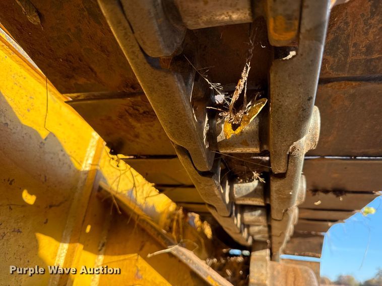 image for item EU5397 2006 Caterpillar D4G XL dozer