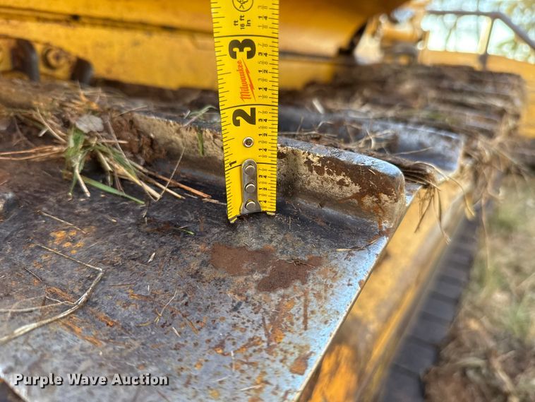 image for item EU5397 2006 Caterpillar D4G XL dozer