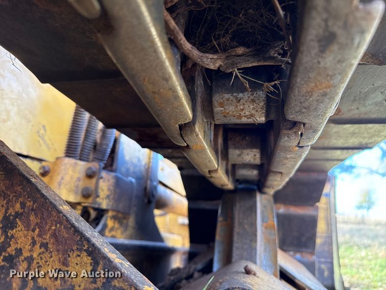 image for item EU5397 2006 Caterpillar D4G XL dozer