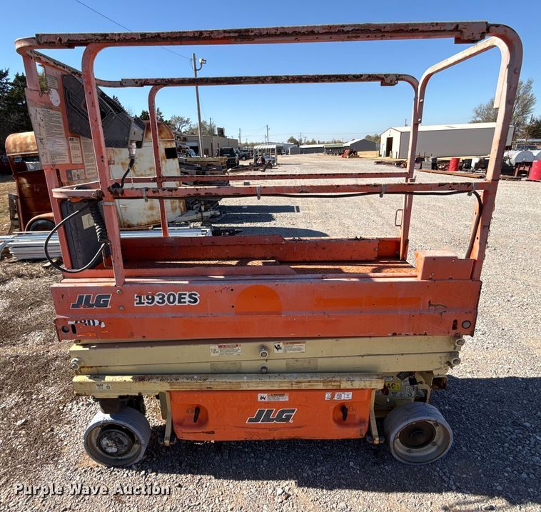 image for item EU5402 2017 JLG 1930ES scissor lift