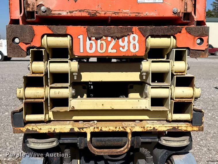 image for item EU5402 2017 JLG 1930ES scissor lift