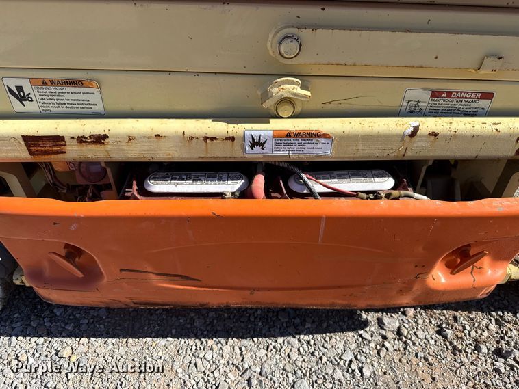 image for item EU5403 2017 JLG 1930ES scissor lift