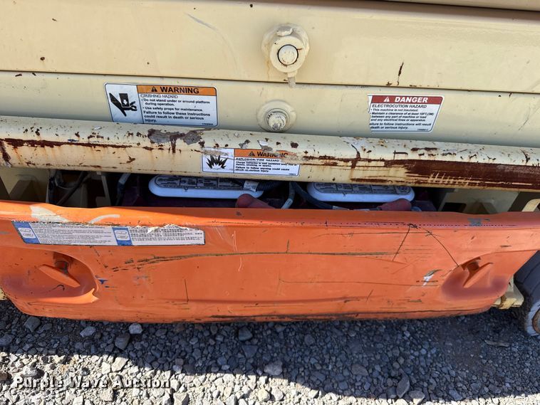 image for item EU5403 2017 JLG 1930ES scissor lift