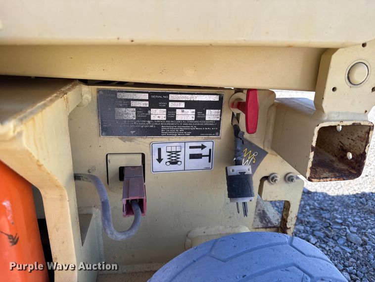 image for item EU5403 2017 JLG 1930ES scissor lift