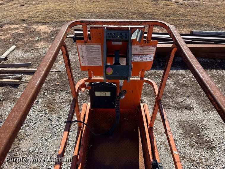 image for item EU5403 2017 JLG 1930ES scissor lift