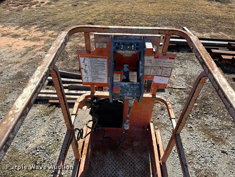 image for item EU5404 2017 JLG 1930ES scissor lift