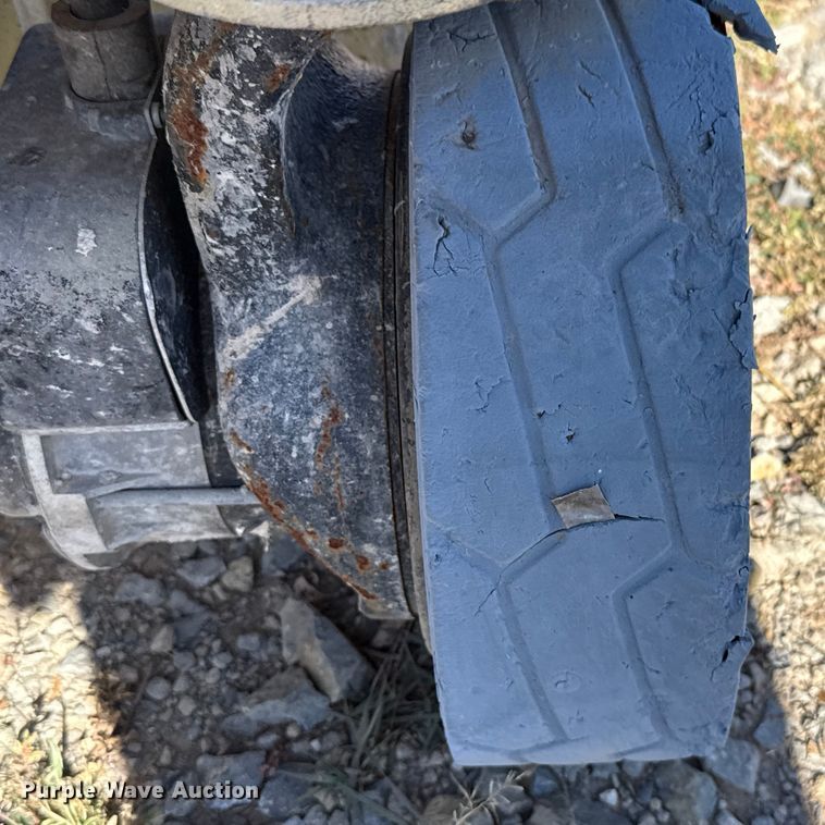 image for item EU5404 2017 JLG 1930ES scissor lift