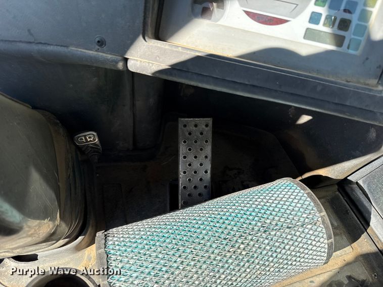 image for item EU5405 2008 John Deere 304J wheel loader