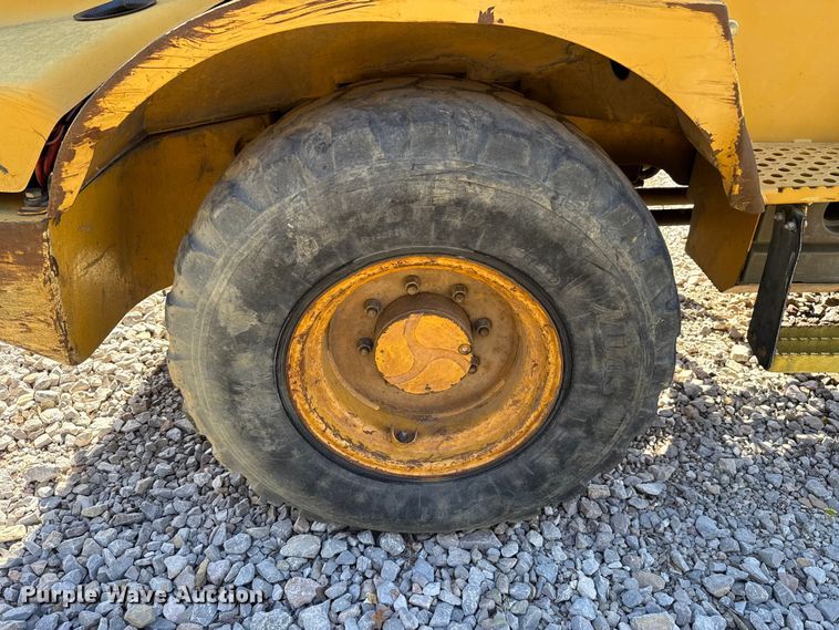 image for item EU5405 2008 John Deere 304J wheel loader