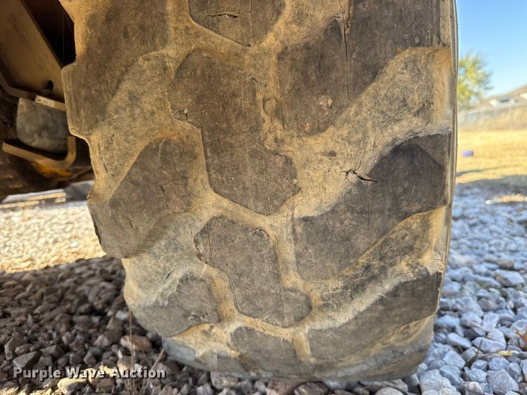 image for item EU5405 2008 John Deere 304J wheel loader