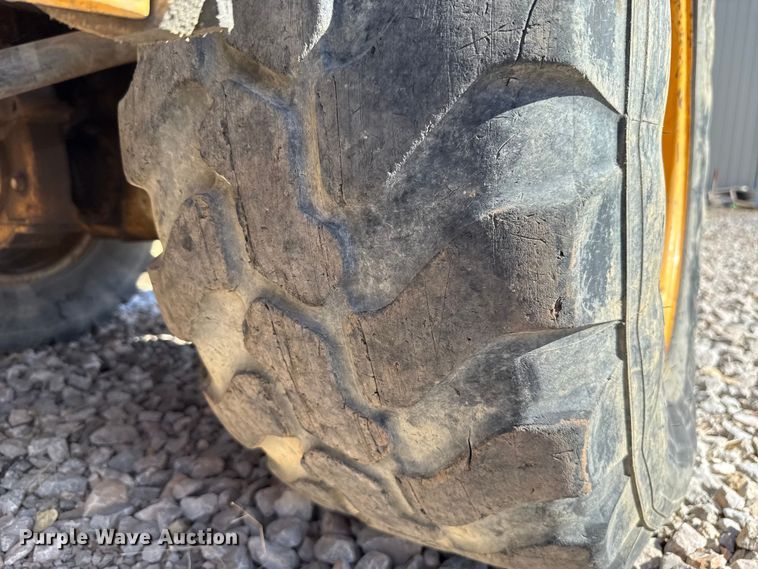 image for item EU5405 2008 John Deere 304J wheel loader