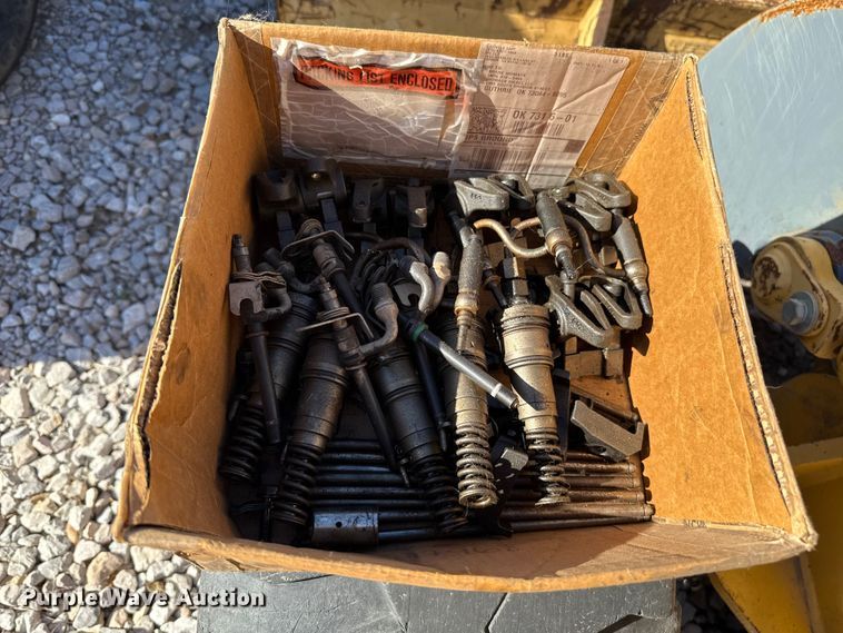 image for item EU5405 2008 John Deere 304J wheel loader