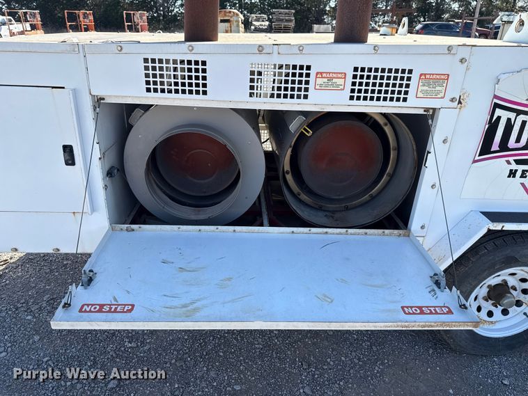 image for item EU5406 2011 Twin Oaks Industries Tow Pro heater