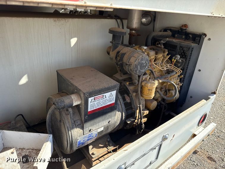 image for item EU5406 2011 Twin Oaks Industries Tow Pro heater