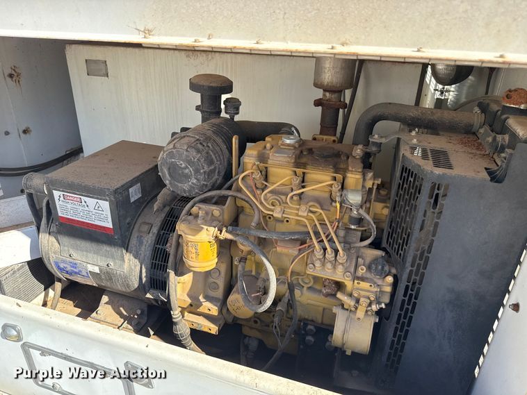 image for item EU5406 2011 Twin Oaks Industries Tow Pro heater