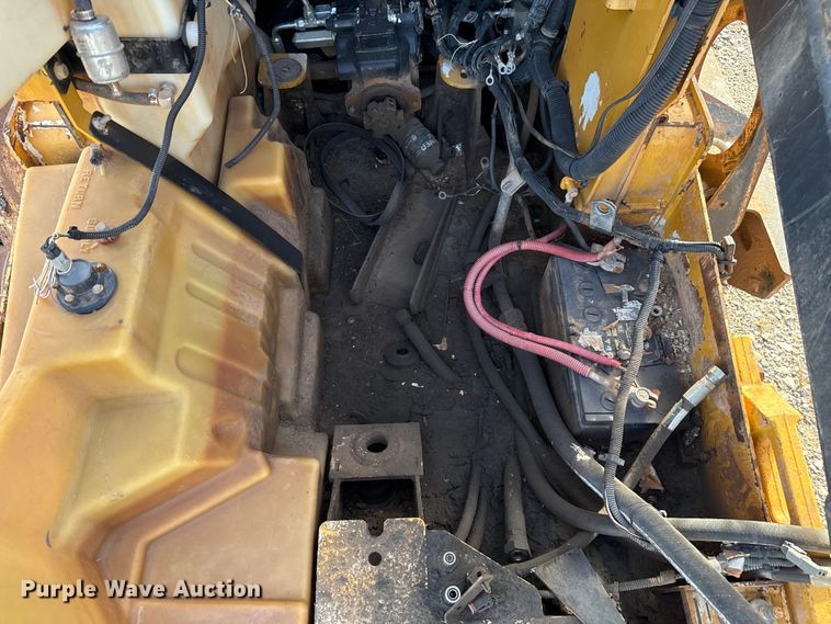 image for item EU5422 2011 John Deere 333D tracked skid steer loader