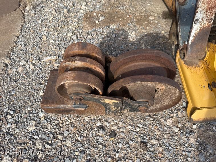 image for item EU5422 2011 John Deere 333D tracked skid steer loader