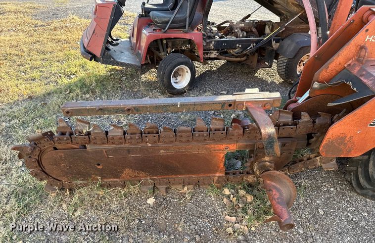 image for item EU5425 1995 Ditch Witch 3500DDLSB trencher