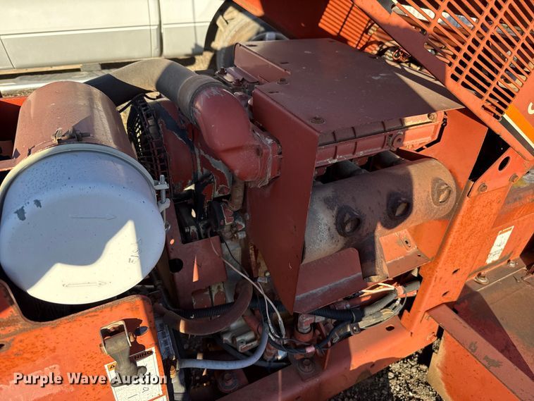 image for item EU5425 1995 Ditch Witch 3500DDLSB trencher