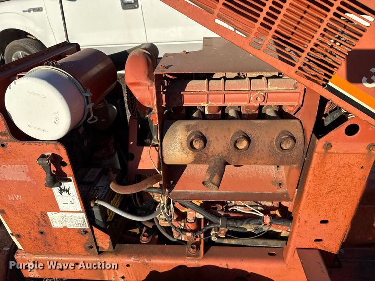 image for item EU5425 1995 Ditch Witch 3500DDLSB trencher