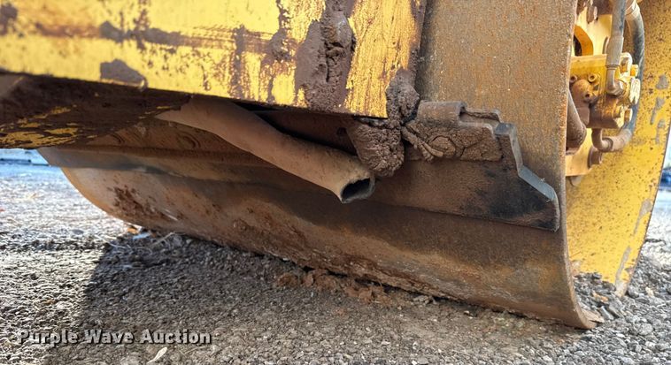 image for item EU5427 2004 Bomag BW 120 AD-3 double drum roller