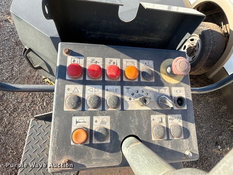 image for item EU5427 2004 Bomag BW 120 AD-3 double drum roller