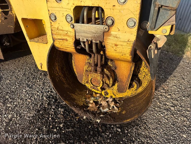 image for item EU5427 2004 Bomag BW 120 AD-3 double drum roller